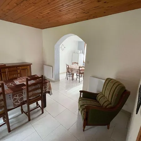 Chez Maurice * Yzengremer