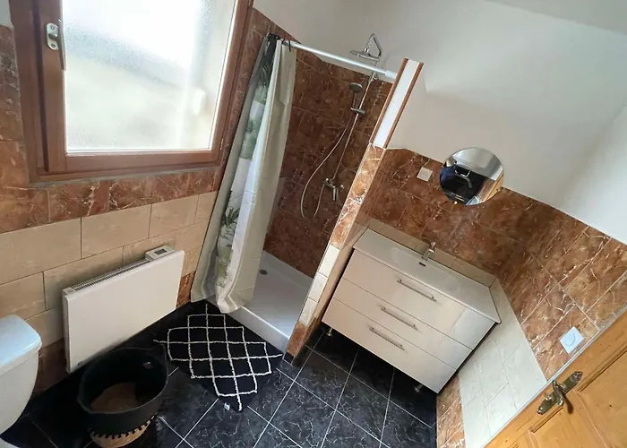 Chez Maurice Nyaraló