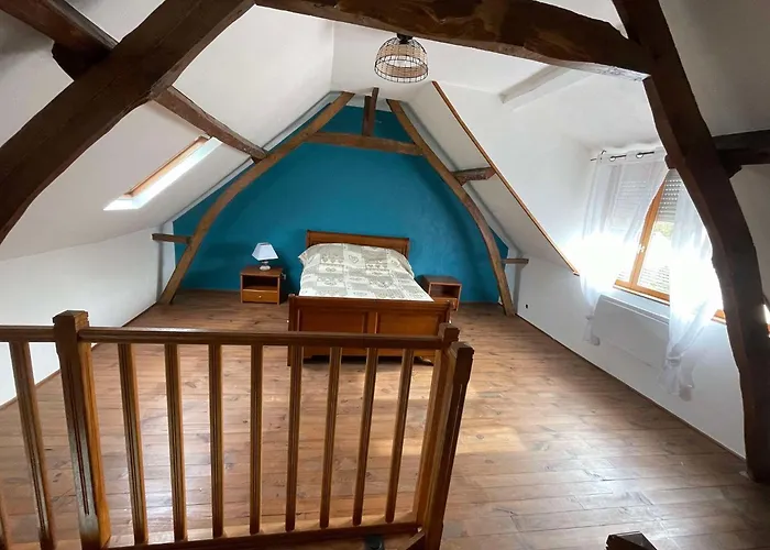 Chez Maurice Nyaraló *